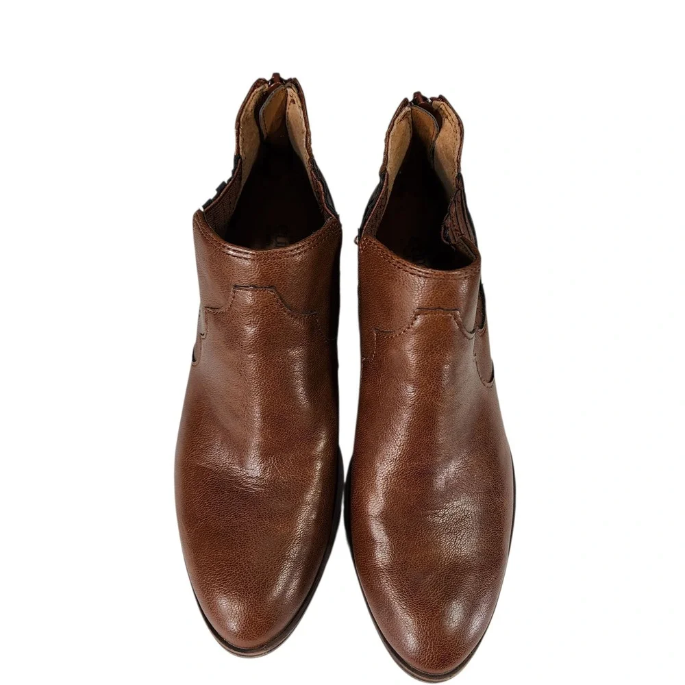 Sofft Eurosoft Ankle Booties sz 6.5M Women Brown Chelsea Adalene Western‎ Cowboy
